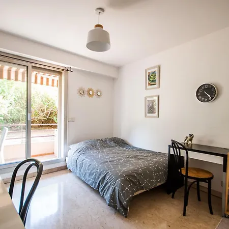 Au Plein Coeur De Apartment